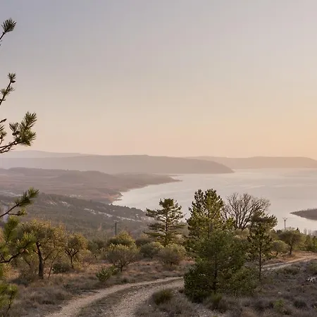 Hotel La Bastide De - Et Restaurant - Teritoria 4*