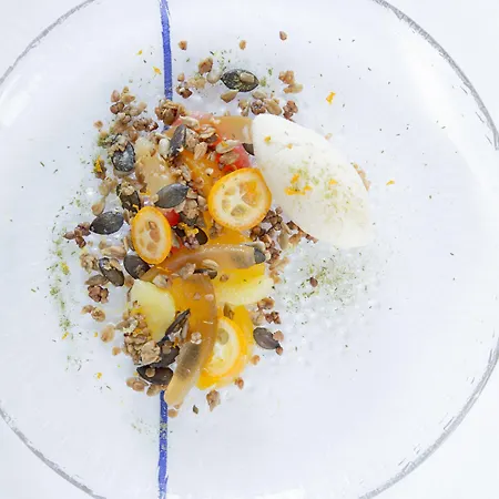 호텔 La Bastide De - Et Restaurant - Teritoria 4*