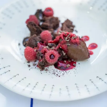 Hotel La Bastide De - Et Restaurant - Teritoria 4*