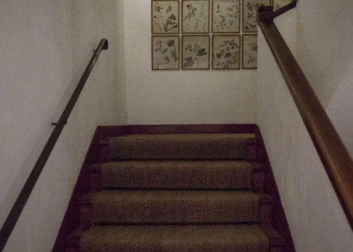 Hotel La Bastide De - Les Collectionneurs