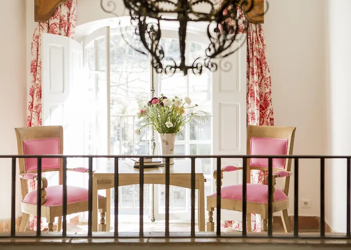 La Bastide De - Les Collectionneurs Hotel 4*